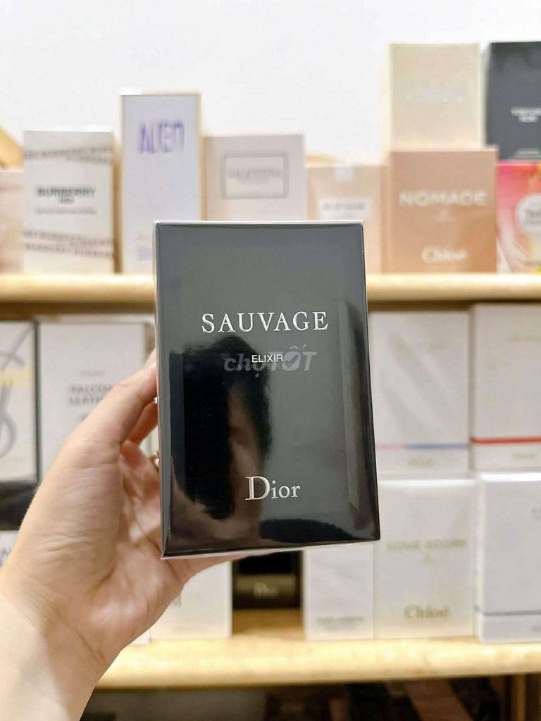 Nước hoa Dior Sauvage Elixir Nam Đen. Mua bán Nước hoa tại Quận Cái Răng Cần Thơ được đăng bởi Vĩnh Phát hình 1