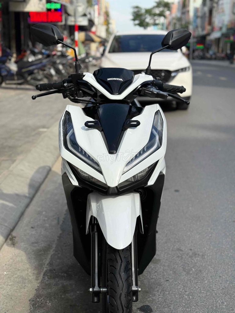 Honda Vario 125 2019 Trắng đen. Mua bán Xe máy tại Quận Thanh Khê Đà Nẵng được đăng bởi Cửa Hàng Xe Máy Lê Được hình 5