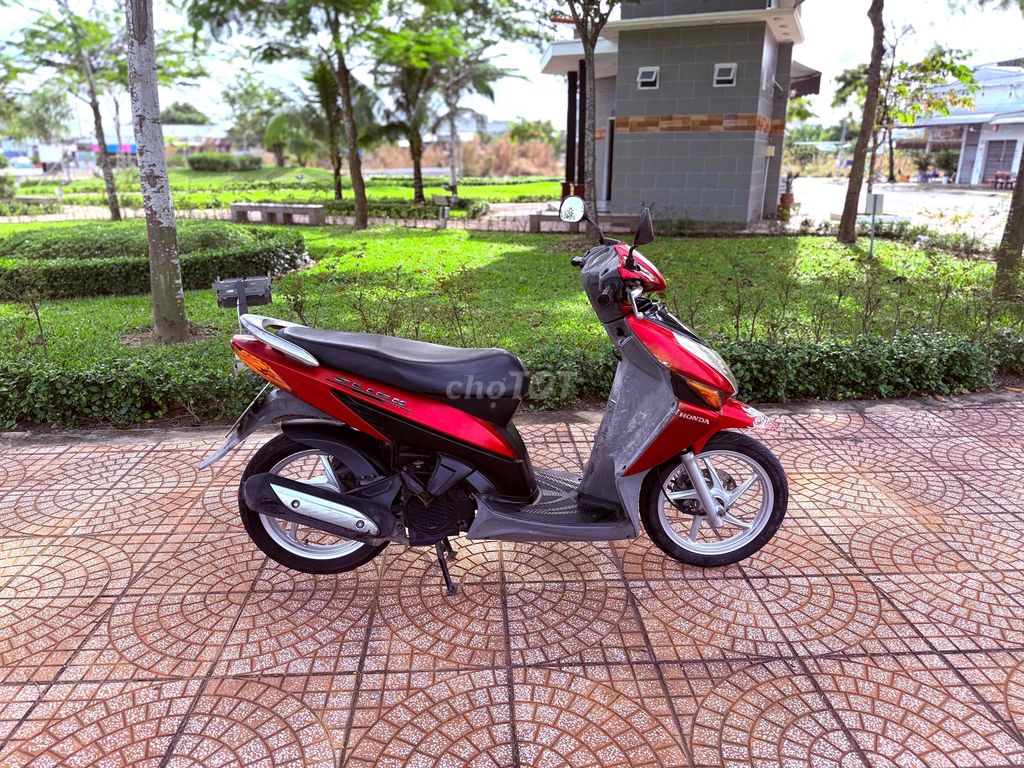 Honda Click 110 Đỏ Máy zin. Mua bán Xe máy tại Huyện Phong Điền Cần Thơ được đăng bởi Danh Hà hình 3