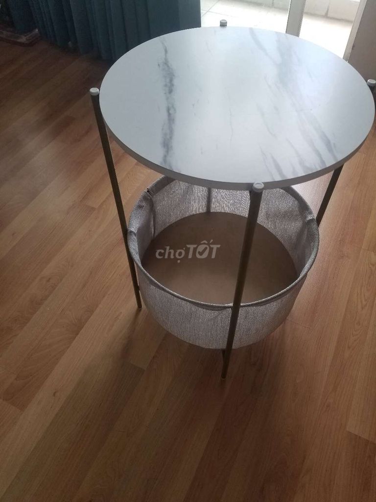Bàn sofa mặt đá chân kim loại. Mua bán Bàn ghế tại Quận 4 Tp Hồ Chí Minh được đăng bởi Thien Tran hình 1