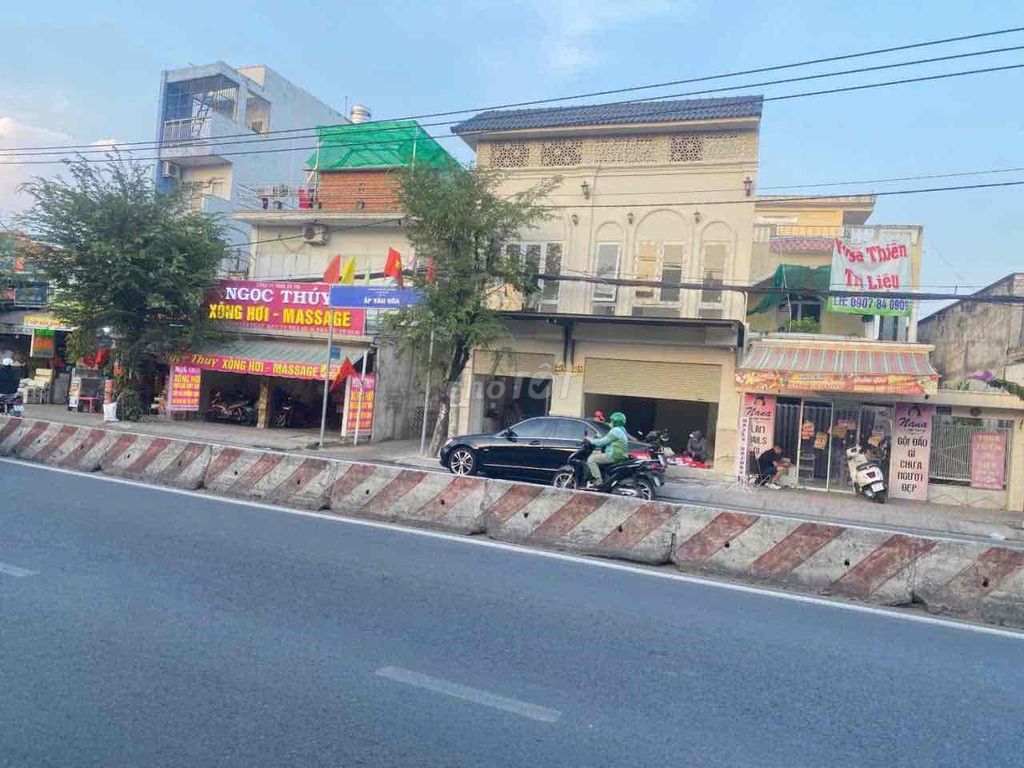 Cho thuê nhà ở thị trấn Nhà Bè