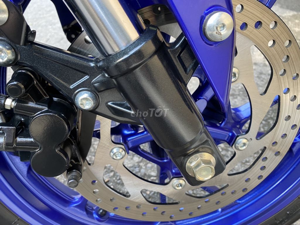 Yamaha r15 v3 chót chét.mới cứng.góp o đồng. Mua bán Xe máy tại Quận Cầu Giấy Hà Nội được đăng bởi Tong motor xe may hình 6