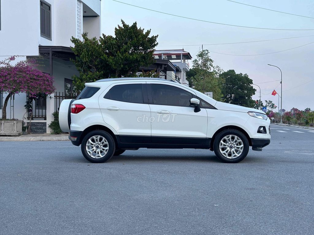 Продаю автоматический номер Ford EcoSport, полная версия Titanium 2016