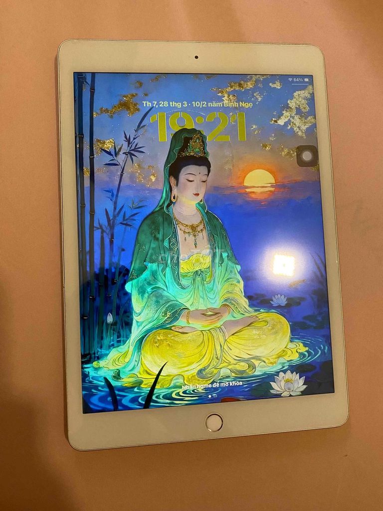 Apple iPad Gen 8 128GB Xám. Mua bán Máy tính bảng tại Huyện Đức Trọng Lâm Đồng được đăng bởi Từ Đức hình 1