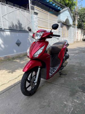 Vision 2019 smartkey đẹp, máy êm thì thẩm bao vọt. Mua bán Xe máy tại Quận 8 Tp Hồ Chí Minh được đăng bởi Quân 