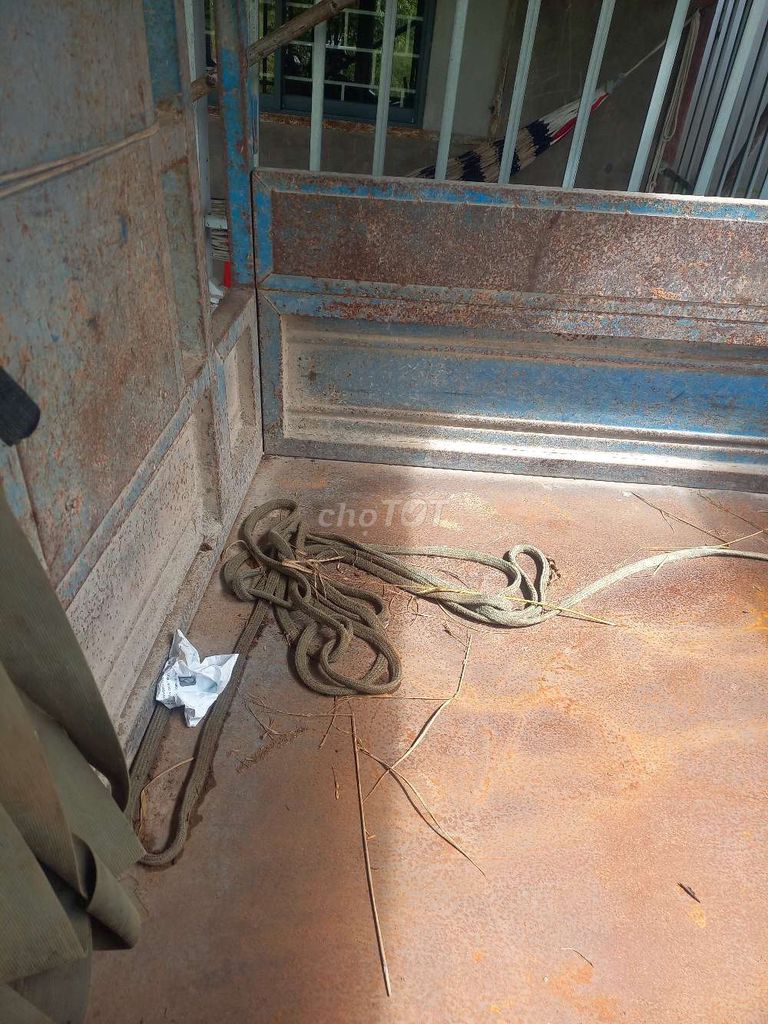 Xe ba gác đã sử dụng màu xanh dương có ben. Mua bán Phương tiện khác tại Huyện Cao Lãnh Đồng Tháp được đăng bởi Ngan Năm Tinh Vân Đep hình 2