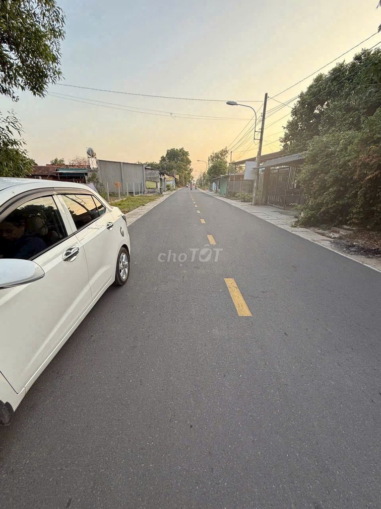 MT đường Hoà Bình xã Vĩnh Thanh. Mua bán đất tại Huyện Nhơn Trạch Đồng Nai được đăng bởi Hà Thanh Tùng hình 2