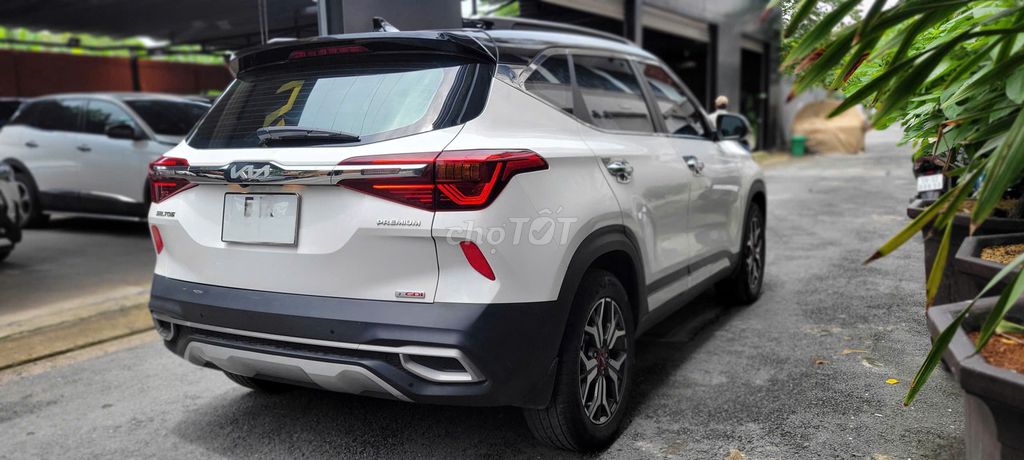Kia Seltos 2022 Premium 1.4 AT - 34000 km. Mua bán Ô tô tại Quận Gò Vấp Tp Hồ Chí Minh được đăng bởi Tuan Vo Thanh hình 8