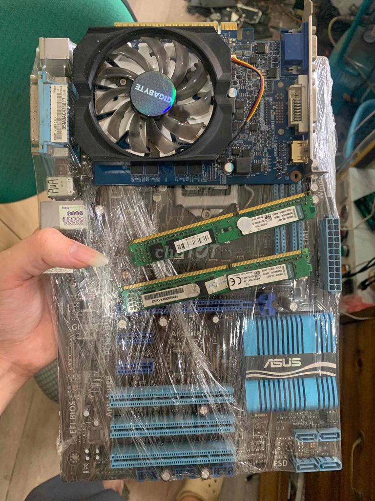 combo mainP8H61 i5-2400s/8gb/gt420. Mua bán Linh kiện (RAM, Card...) tại Thị xã Sơn Tây Hà Nội được đăng bởi Phi Trường hình 1
