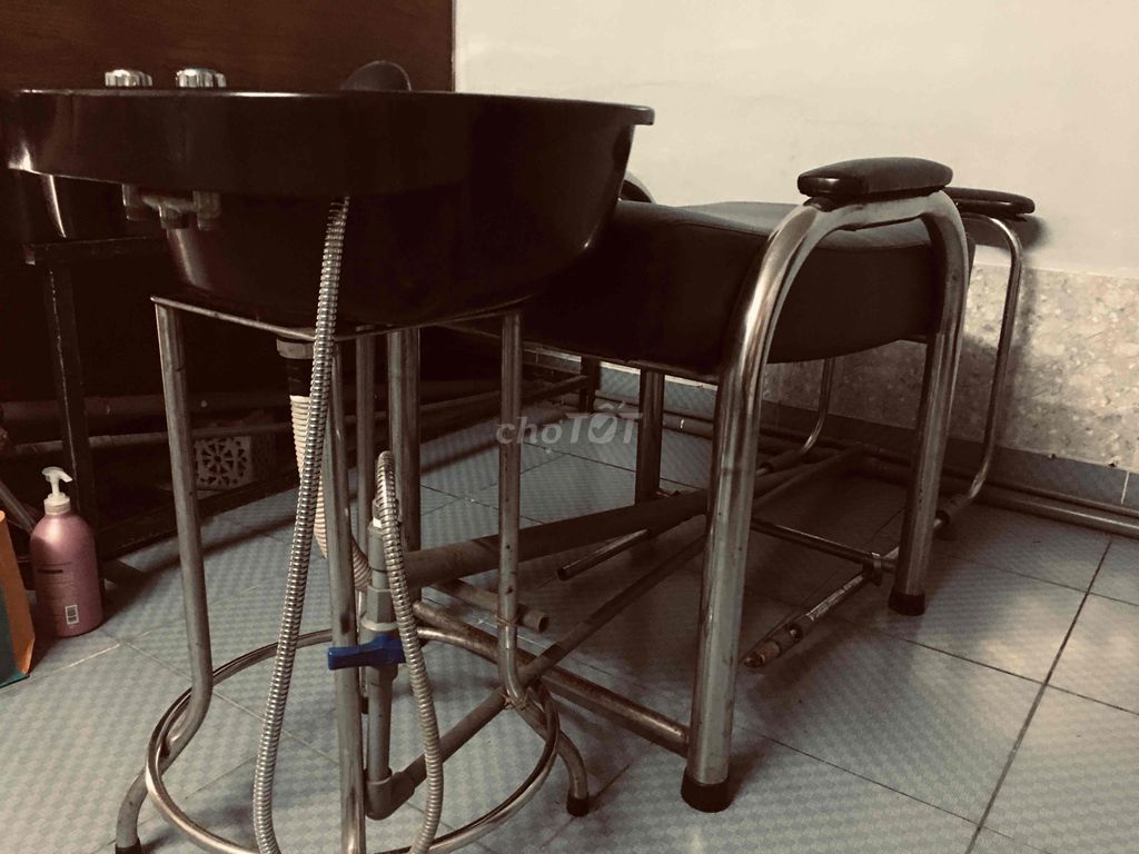 thanh lý giường gội inox 304 dqsd còn tốt.