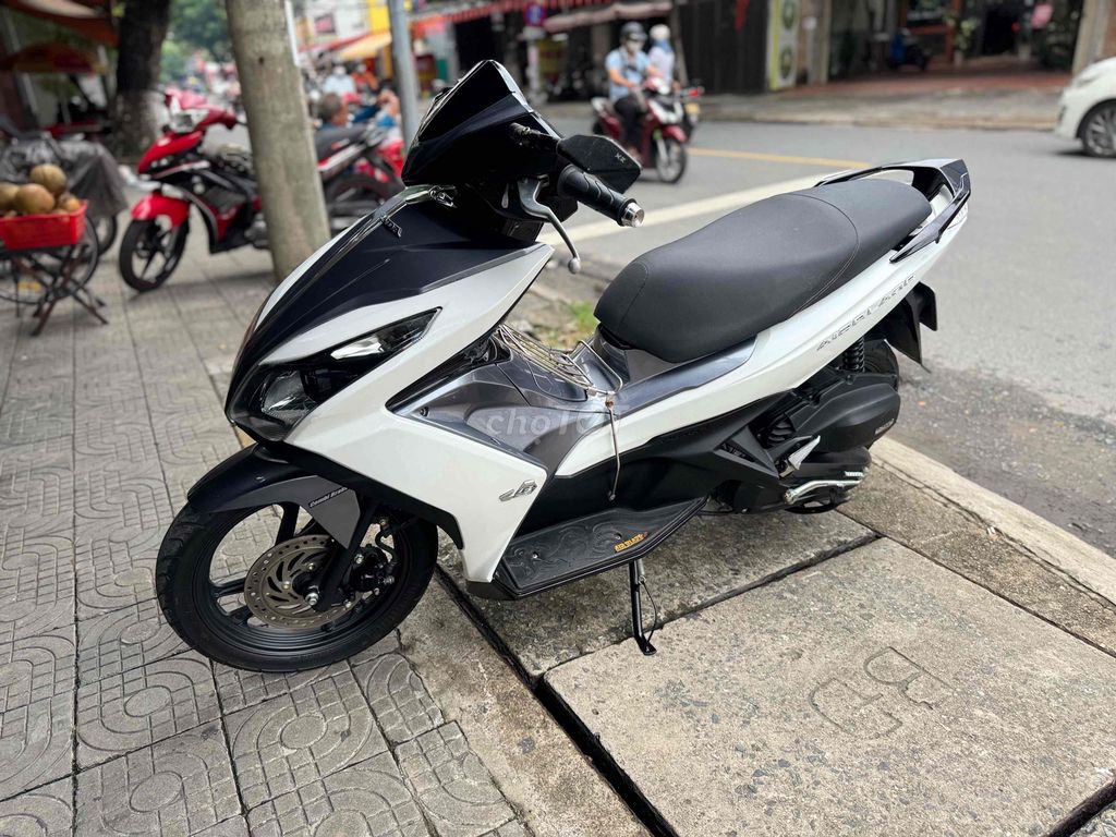 ab 2014. máy rin em. xe chất. Mua bán Xe máy tại Quận Ngũ Hành Sơn Đà Nẵng được đăng bởi Nguyễn Phước Vĩnh hình 4