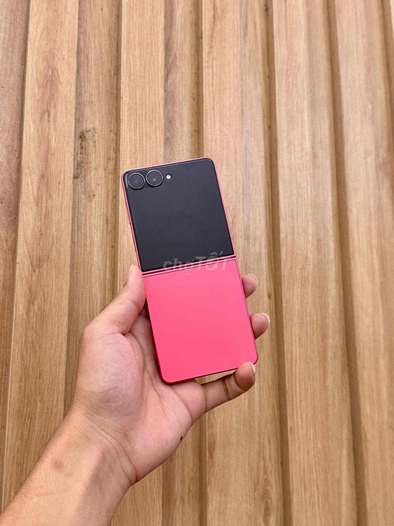 Samsung Z Flip 7 12GB/256GB Hồng. Mua bán Điện thoại tại Quận Đống Đa Hà Nội được đăng bởi Hanoi moibile đức hình 1
