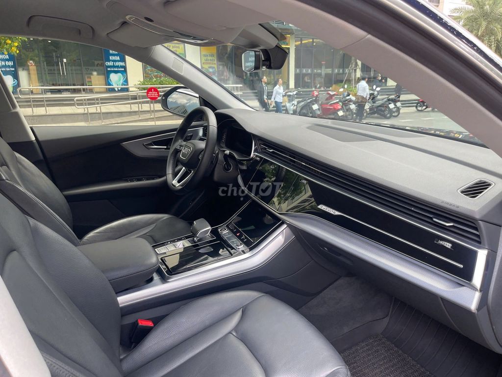 Audi Q8 55TFSI Model 2022 siêu lướt 26800 km mới. Mua bán Ô tô tại Quận Gò Vấp Tp Hồ Chí Minh được đăng bởi NGUYỄN MINH VUA XE LƯỚT hình 6