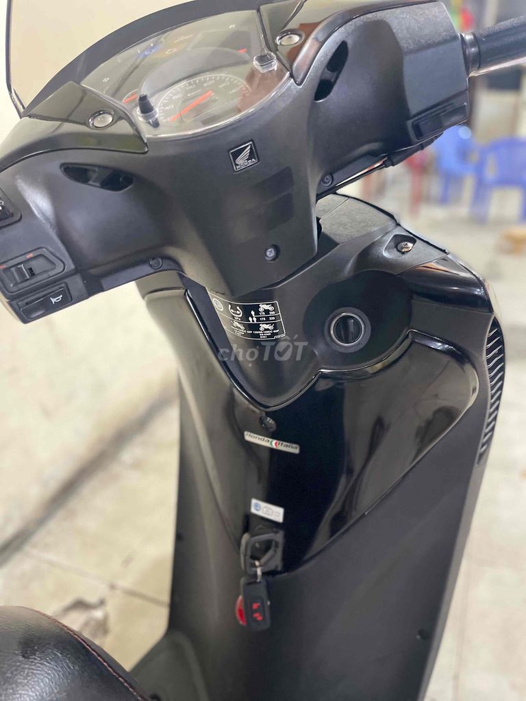 SH Ý 125cc xe lên áo 2012 9 chủ sang tên bstp. Mua bán Xe máy tại Quận 12 Tp Hồ Chí Minh được đăng bởi minh luân  hình 15