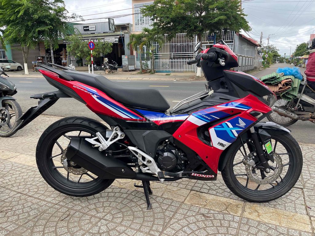 Bán xe Honda winner X 150 V3 chính chủ biển 49. Mua bán Xe máy tại Huyện Đơn Dương Lâm Đồng được đăng bởi ANH DUY xe máy cũ miền Nam hình 2