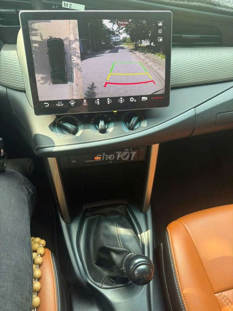 Toyota Innova 2018 Nâu vàng Số sàn. Mua bán Ô tô tại Quận 5 Tp Hồ Chí Minh được đăng bởi Triệu Phú  hình 13