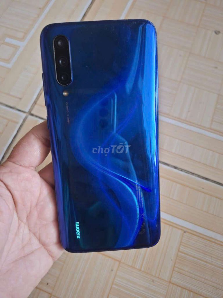 Xiaomi Mi 9 Lite 64GB Xanh. Mua bán Điện thoại tại Huyện Bình Chánh Tp Hồ Chí Minh được đăng bởi Luna hình 1