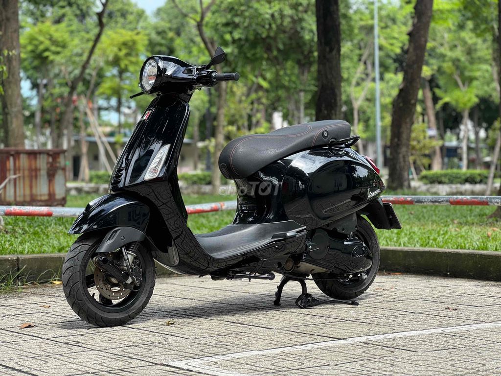 Cần Bán: Vespa 2015 - Xe Đẹp Keng Máy Zin Êm. Mua bán Xe máy tại Quận Gò Vấp Tp Hồ Chí Minh được đăng bởi Phạm Đình Đông hình 2