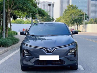 VinFast VF6 2024 mua đứt pin đã vào 50t phu kiện. Mua bán Ô tô tại Quận Cầu Giấy Hà Nội được đăng bởi MYCAR EV