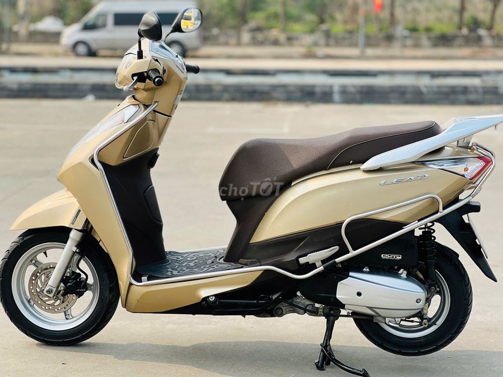 HONDA LEAD 125 FI MÀU KEM CHÍNH CHỦ NGUYÊN ZIN