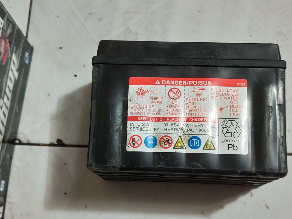 Bình ẮcQuy Yuasa YTX9BS KTM Ducati BMW Triumph. Mua bán Phụ tùng xe tại Quận Tân Phú Tp Hồ Chí Minh được đăng bởi Nhân hình 2