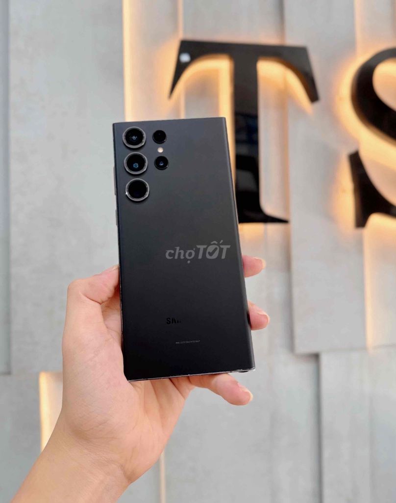 Samsung S23 Ultra Black 256Gb Ngoại Hình 98%. Mua bán Điện thoại tại Quận Thanh Khê Đà Nẵng được đăng bởi Thiện Lê TShop 16 Lê Đình Lý hình 1