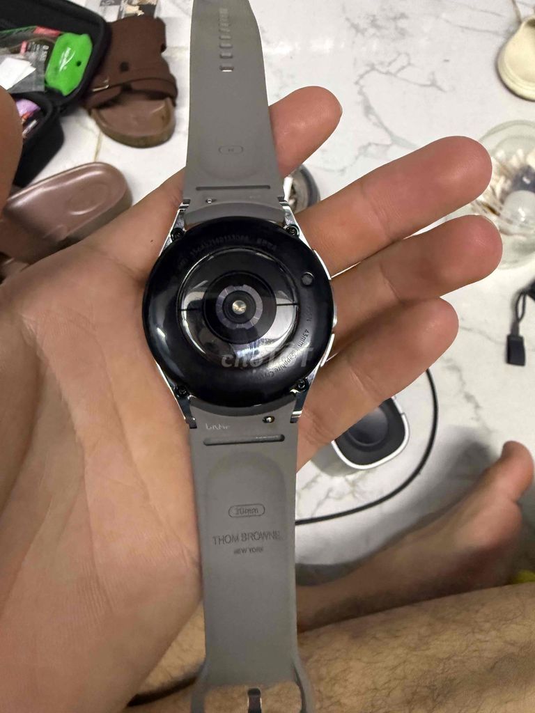 Samsung Watch 6 Classic 43mm Xám. Mua bán Thiết bị đeo thông minh tại Quận 12 Tp Hồ Chí Minh được đăng bởi Trần Đức hình 1