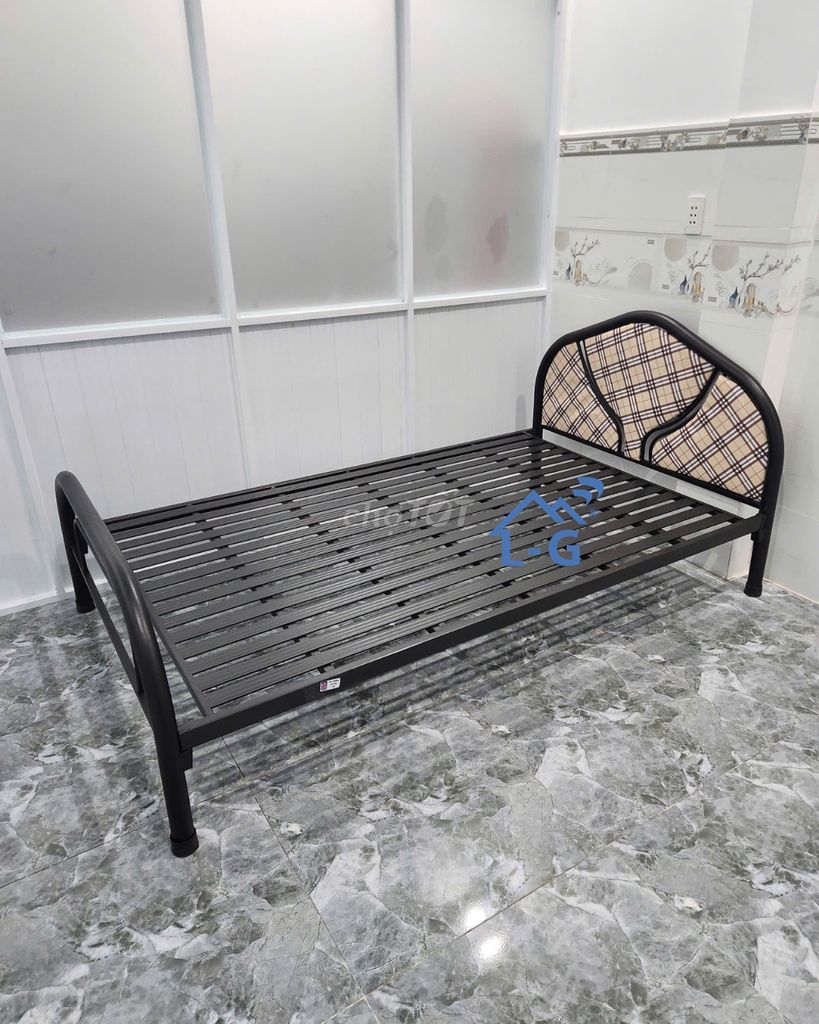Giường Sắt Giường Sắt Giường Sắt Giường Sắt Giường. Mua bán Giường, chăn ga gối nệm tại Thành phố Thuận An Bình Dương được đăng bởi Lâm Gia Home hình 1