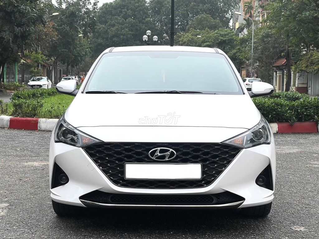 Huyndai accent 1.4ATH 2024 trắng,lăn bánh 12.000km