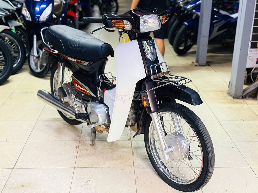 Мотосалон Thịnh Phát - Honda Dream Viet 2008 в отличном состоянии