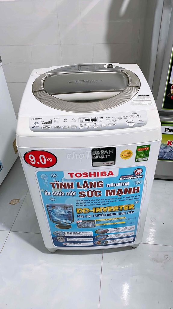 thanh lí máy giặt 9kg toshiba invettơ