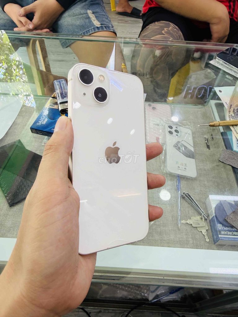 Apple iPhone 13 128GB Trắng QT full chức năng 100%. Mua bán Điện thoại tại Quận Hải Châu Đà Nẵng được đăng bởi Hoàng Táo 273 Nguyễn Hoàng hình 1