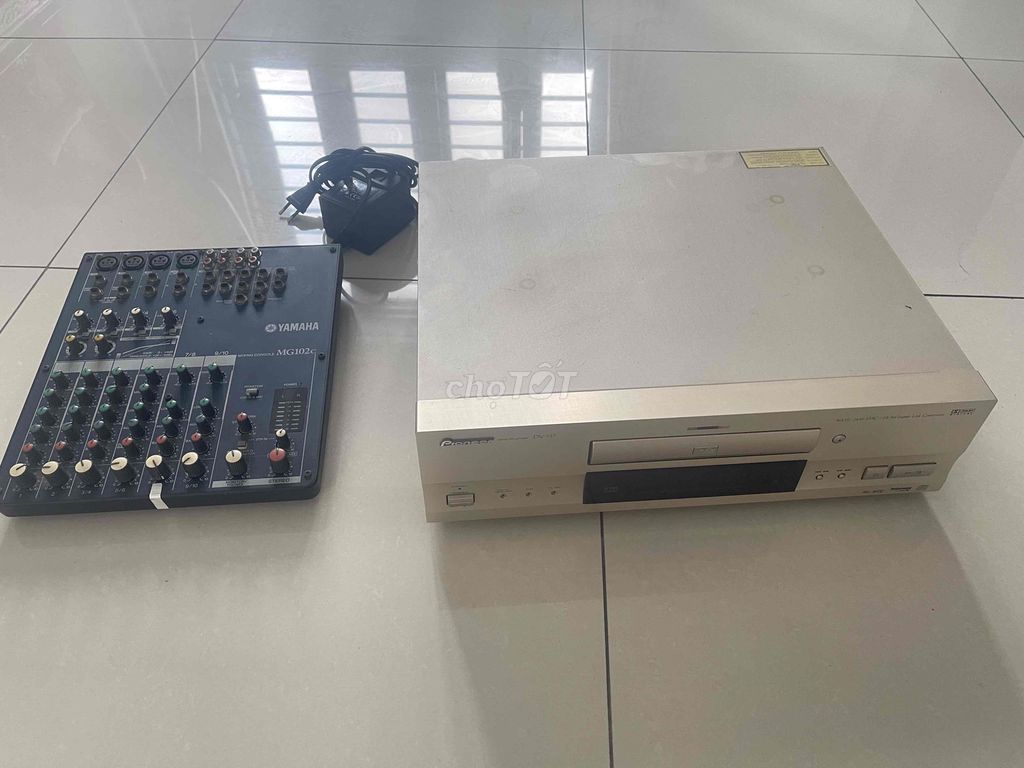 Đầu đĩa Pioneer DV-717 Bạc. Mua bán Tivi, Âm thanh tại Quận 8 Tp Hồ Chí Minh được đăng bởi Hoàng Thanh Bình hình 1
