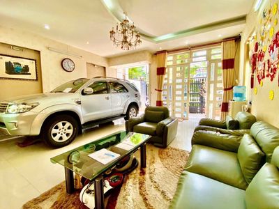 Biệt thự đường 12m Chế Lan Viên 6x19m nở hậu, kết cấu 3 tấm. Mua bán nhà ở tại Quận Tân Phú Tp Hồ Chí Minh được đăng bởi phan ngọc thiên