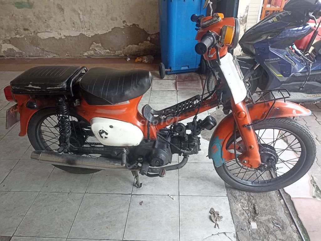 Honda Cub 81 50 cổ kiểng cà fgiấy tờ đầy đủ hợp lệ. Mua bán Xe máy tại Quận 10 Tp Hồ Chí Minh được đăng bởi văn phúc  hình 3