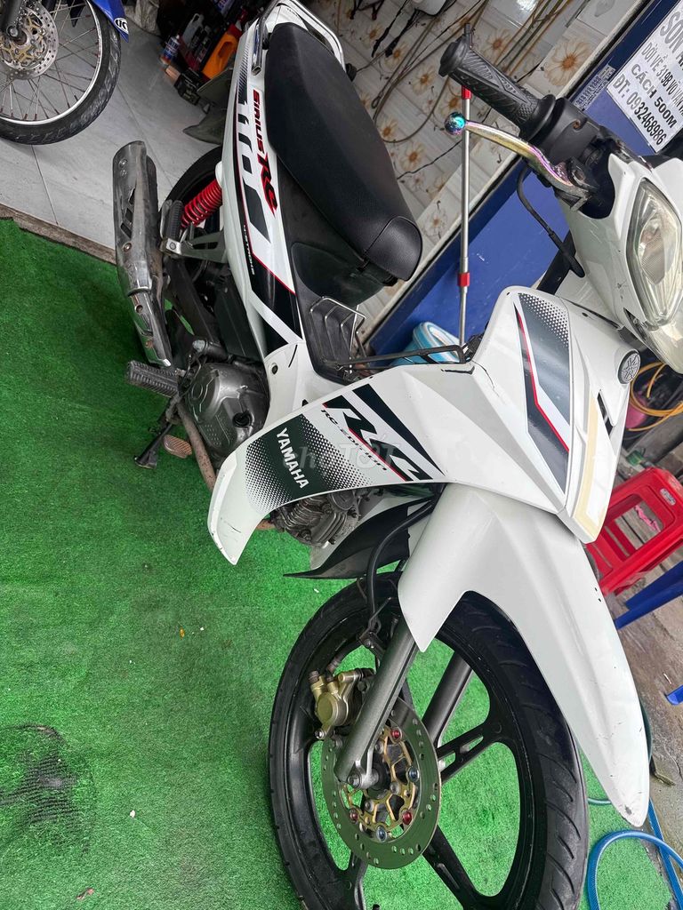 sirius 212 đẹp keng aceđi học,đi làm rất ok. Mua bán Xe máy tại Huyện Bình Chánh Tp Hồ Chí Minh được đăng bởi CH HƠN PHÁT CHUYÊN MUA BÁN XE CŨ MỚI hình 6