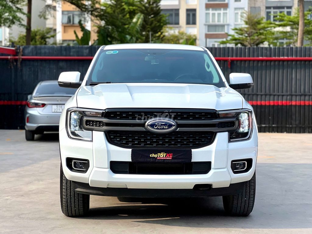Ford Ranger 2024 XLS 2.0L 4x4 AT 1700 km siêu lướt. Mua bán Ô tô tại Quận 7 Tp Hồ Chí Minh được đăng bởi Chợ Tôt Xe Official Mall hình 21