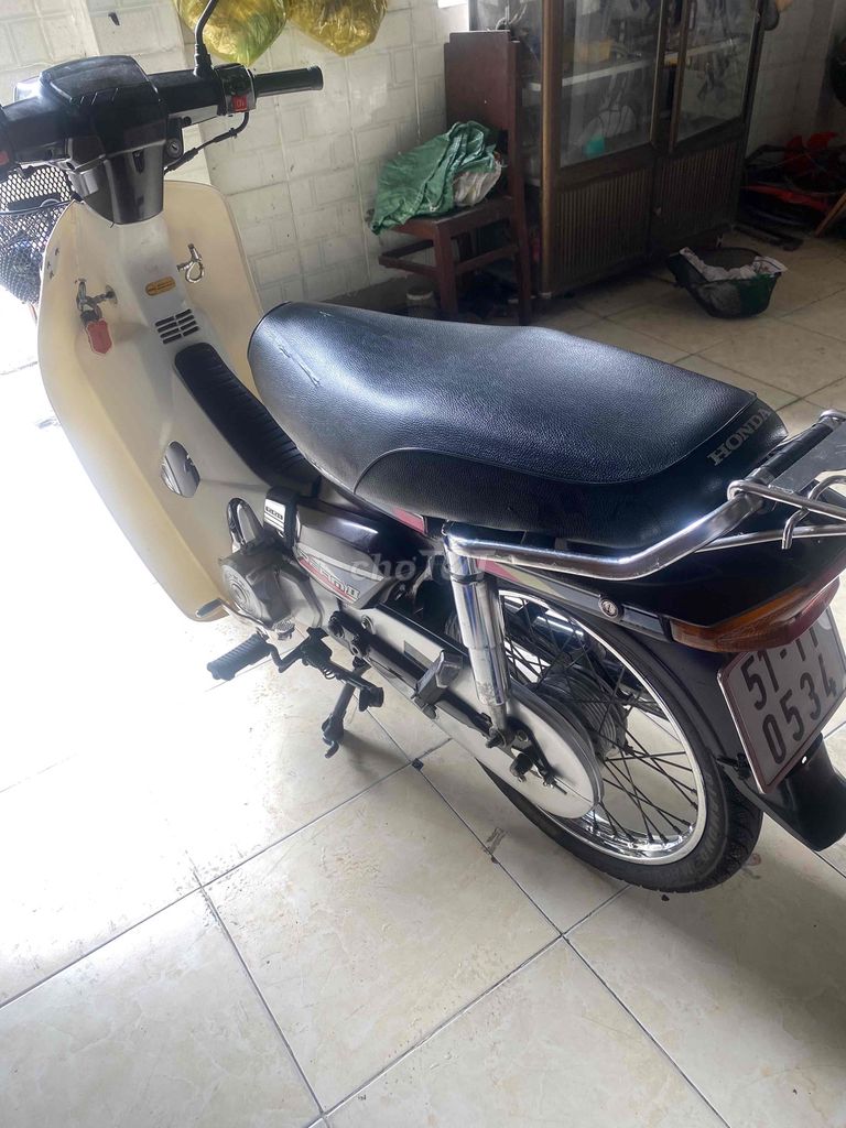 Honda Dream 2001 Nâu trắng. Mua bán Xe máy tại Huyện Hóc Môn Tp Hồ Chí Minh được đăng bởi Nguyen Huu Tai hình 5