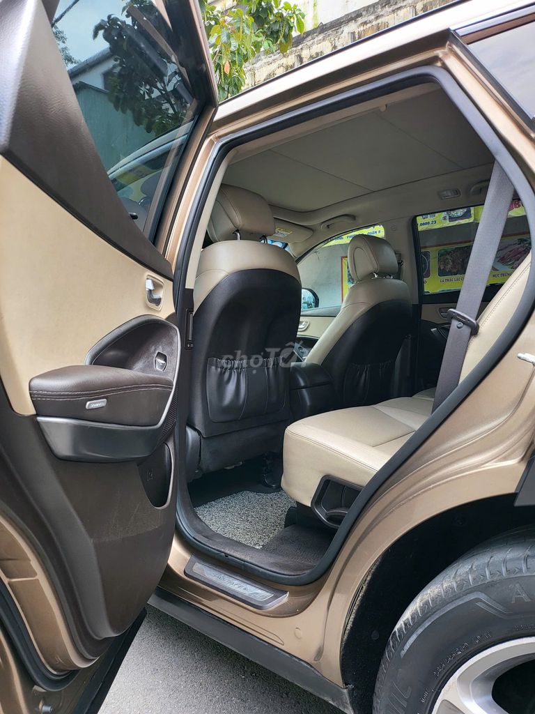 Hyundai Santafe 2017 2.4 AWD Nâu đất. Mua bán Ô tô tại Quận 10 Tp Hồ Chí Minh được đăng bởi Anh Thanh hình 12