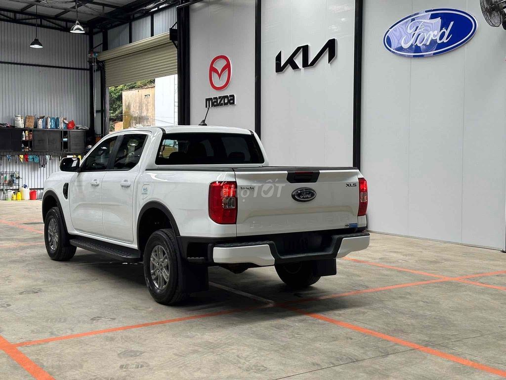 Ford Ranger 2023 XLS AT 2 cầu. Mua bán Ô tô tại Thành phố Buôn Ma Thuột Đắk Lắk được đăng bởi Hiếu Đắk Lắk hình 5