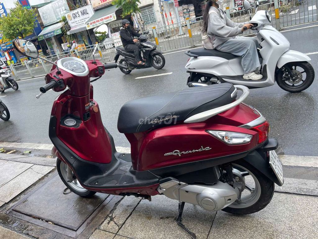 Yamaha Grande 2017 Красный