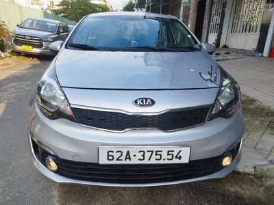 Kia Rio 2015 1.4 MT Sedan - 80000 km