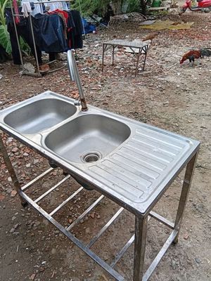 Bồn rửa inox như hình. Mua bán Thiết bị vệ sinh, nhà tắm tại Quận 7 Tp Hồ Chí Minh được đăng bởi Nguyễn Văn Lâm