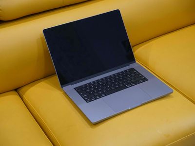 Macbook Pro 16 Inch M1 Pro màu xám 16G/1Tb. Mua bán Laptop tại Quận 10 Tp Hồ Chí Minh được đăng bởi Nguyễn Mạnh Hải