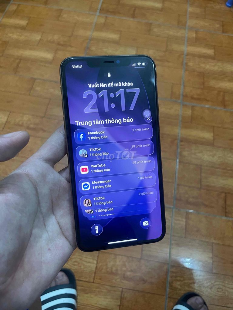 Apple iPhone 11 Pro Max Vàng. Mua bán Điện thoại tại Huyện Gia Lâm Hà Nội được đăng bởi Anh Tài Phạm hình 1