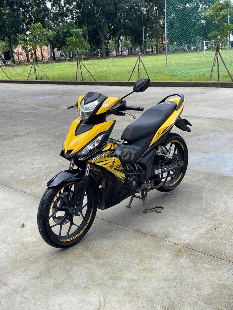 WINNER V1 – MÁY ZIN ÊM, CHÍNH CHỦ. Mua bán Xe máy tại Thành phố Thủ Dầu Một Bình Dương được đăng bởi Xe Máy Bình Dương hình 1