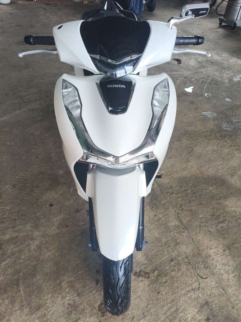 SH 150i. Mua bán Xe máy tại Huyện Cẩm Mỹ Đồng Nai được đăng bởi Duy Hậu hình 2