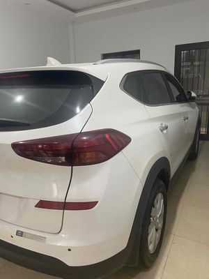 Hyundai Tucson Tiêu chuẩn 2020 Trắng