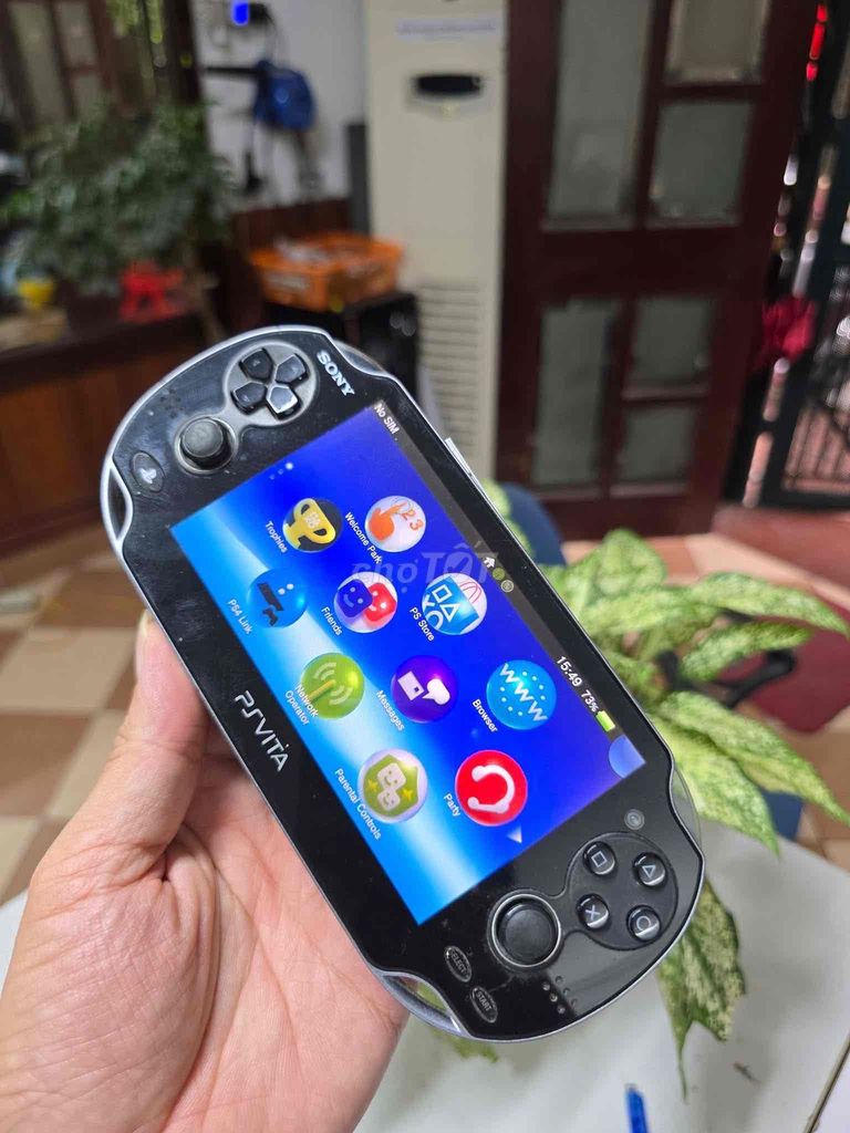 Máy chơi game Sony PS Vita 1000 32GB màn vàng. Mua bán Thiết bị chơi game tại Quận Tây Hồ Hà Nội được đăng bởi vũ văn hiệu hình 1