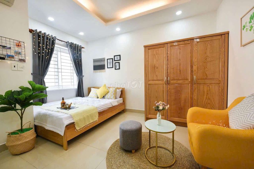 THUÊ STUDIO 35M2 FULL NỘI THẤT AN NINH CÓ THANG MÁY NGAY LÊ VĂN SỸ